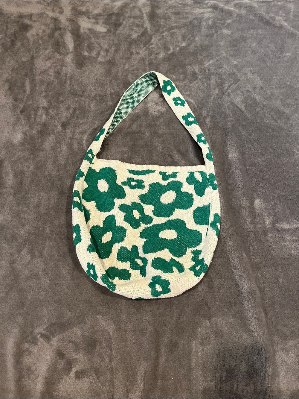 SHEIN Green and Cream Floral Pattern Shoulder Bag